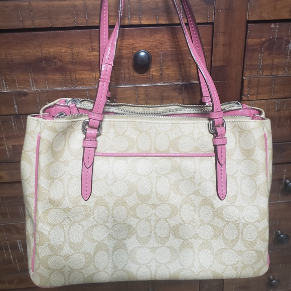 Sold Coach Handbag - Picture 2 of 5